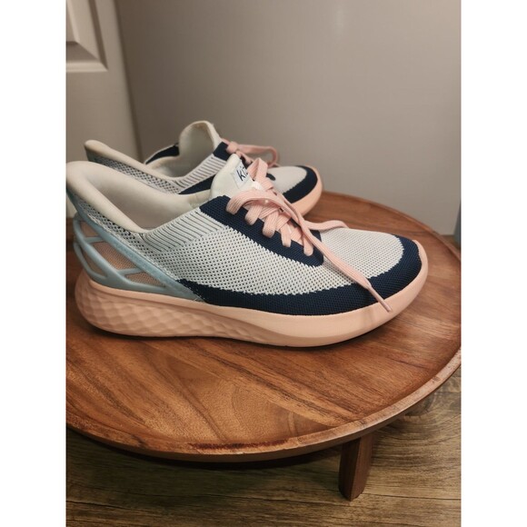 Kizik Shoes - Kizik Athens hands-free sneaker. Bahama colorway. US Sz Wom 7.5 & Men's 6.